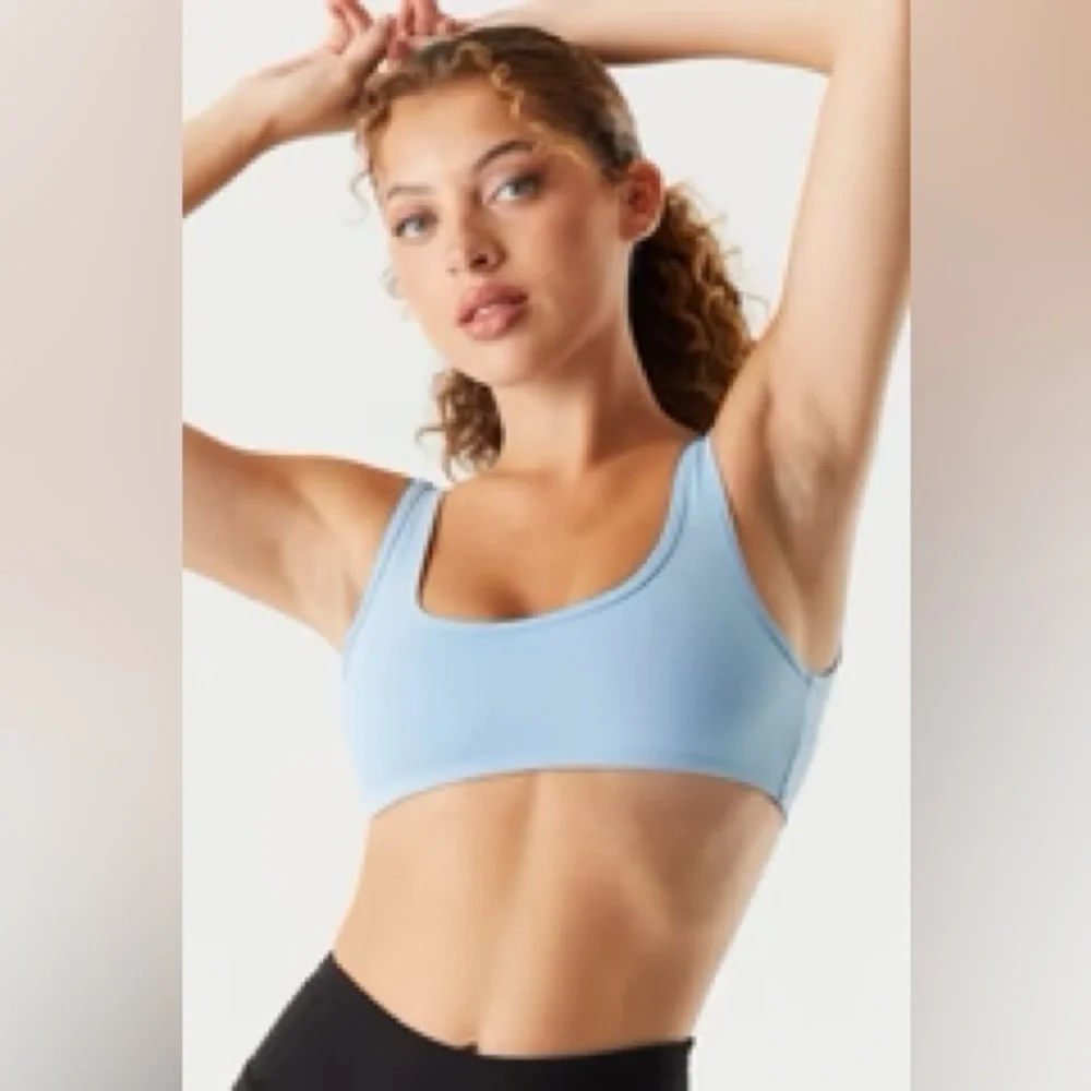 3$10 ALL BRA TOPA!!!!! urban planet scoop neck active bra in blue size medium - Picture 2 of 4